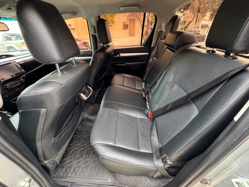 Toyota Hilux SRX 2.8 CD, 4x4 at — foto 10
